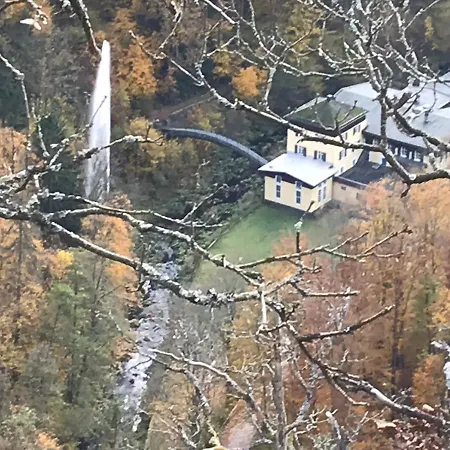Daire Tolle Mit Loggia In 100qm Bei Hof An Der Saale Frankenwald Schauenstein