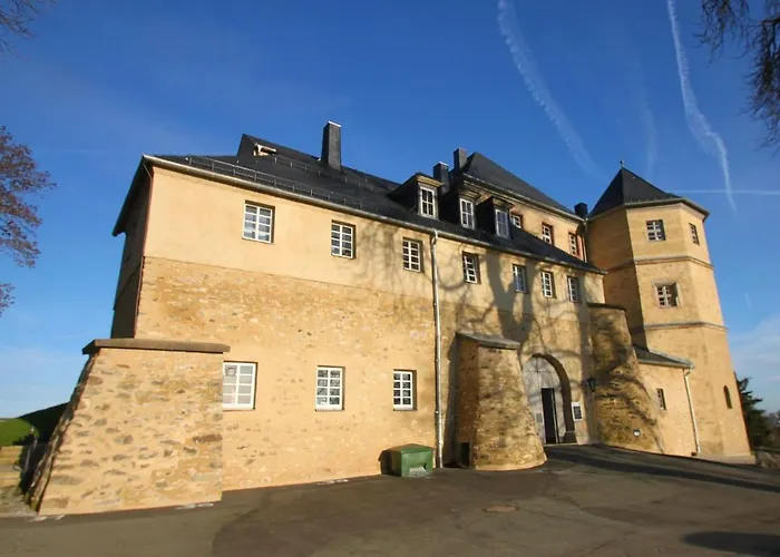Tolle Mit Loggia In 100qm Bei Hof An Der Saale Frankenwald Apartment *