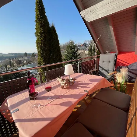 Auszeit - Loggia & Panoramablick - Frankenwald Appartement *