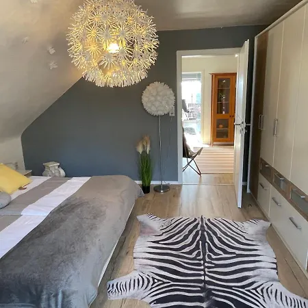 Apartment Tolle Mit Loggia In 100qm Bei Hof An Der Saale Frankenwald *