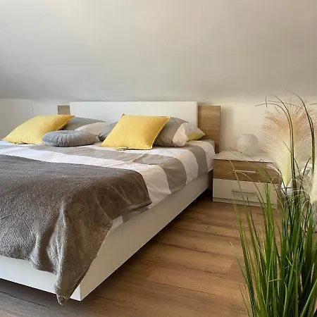 Tolle Mit Loggia In 100qm Bei Hof An Der Saale Frankenwald Apartment