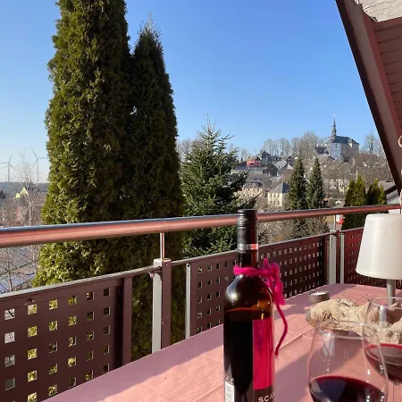 Tolle Mit Loggia In 100qm Bei Hof An Der Saale Frankenwald Apartment